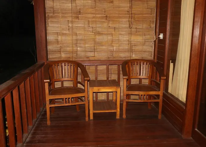 Svaha Nusa ゲストハウス 3*